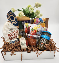 Load image into Gallery viewer, gift basket green bay, gourmet basket, food basket, local delivery, shops green bay
gourmet kitchen gift box
bloody mary gift set
hostess gift basket
foodie gift ideas
artisan food gift box
beer bread mix gift
spicy snack gift set
kitchen gift basket for cooks
stonewall kitchen gift box
unique housewarming gifts