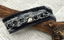 Load image into Gallery viewer, Crystal