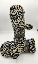 Load image into Gallery viewer, Linda