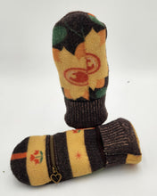 Load image into Gallery viewer, Noelle