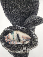 Load image into Gallery viewer, Caroline