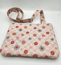 Load image into Gallery viewer, cork purse, crossbody bag, handmade purse, shops near me, cork fabric