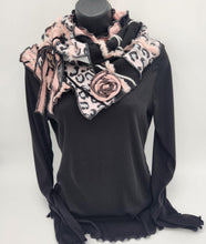 Load image into Gallery viewer, Bobbie