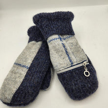 Load image into Gallery viewer, gray and navy blue handmade sweater wool mittens with zipper pocket