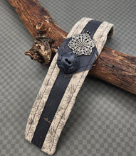 Load image into Gallery viewer, textile jewelry, handmade fabric bracelet, handmade jewelry,
