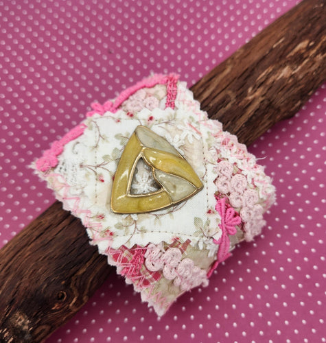 fabric bracelet, upcycled bracelet, handmade, usa, re-purposed 
