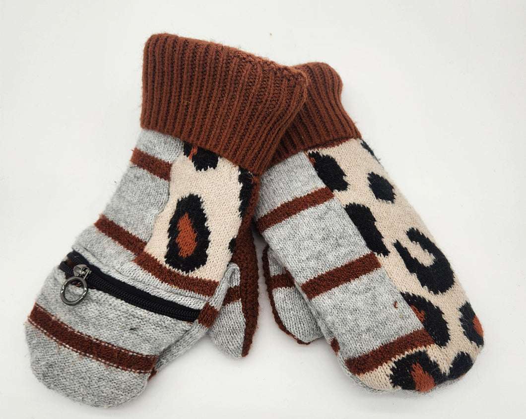 Handmade mittens, upcycled mittens, sweater mittens, wool mitten, shops green bay, repurposed sweaters, Josie T. Designs