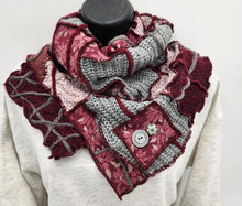 Load image into Gallery viewer, Dina
