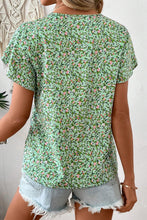 Load image into Gallery viewer, Green Boho Floral V Neck Wrap Short Sleeve Blouse
