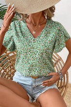 Load image into Gallery viewer, clothing green bay, boutique shopping, apparel green bay, shops near me, shops green bay, green bay shopping

