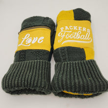 Load image into Gallery viewer, green bay packers handmade mittens
